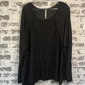 Forgotten grace black marble soft long sleeve scoop neck